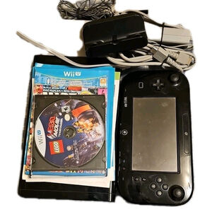 Nintendo Wii U Deluxe 32GB Console With Gamepad, 13 Games, Cables, Manuals, Etc.